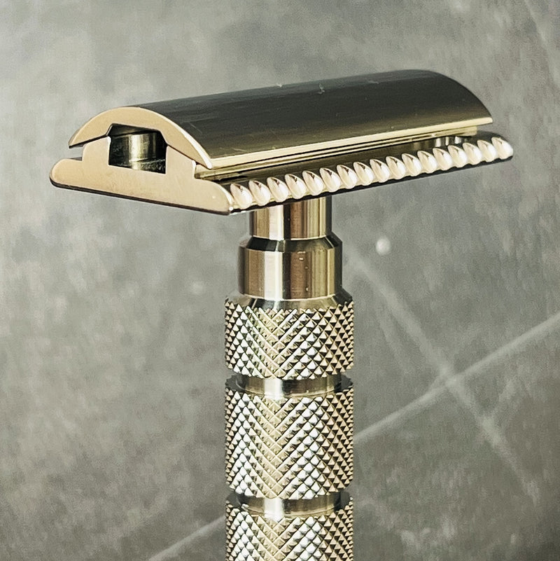 Executive Shaving Outlaw Stainless Steel Double Edge Safety Razor Head Detail